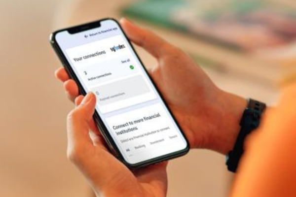 Through SGFinDex, Singpass APIs enable data sharing with government agencies and financial institutions.